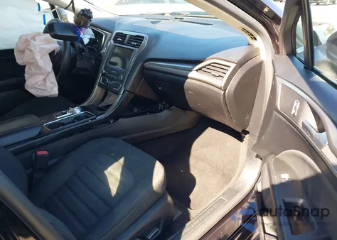 2019 Ford Fusion Hybrid Se z USA, uszkodzony, nr VIN 3FA6P0LU8KR156820